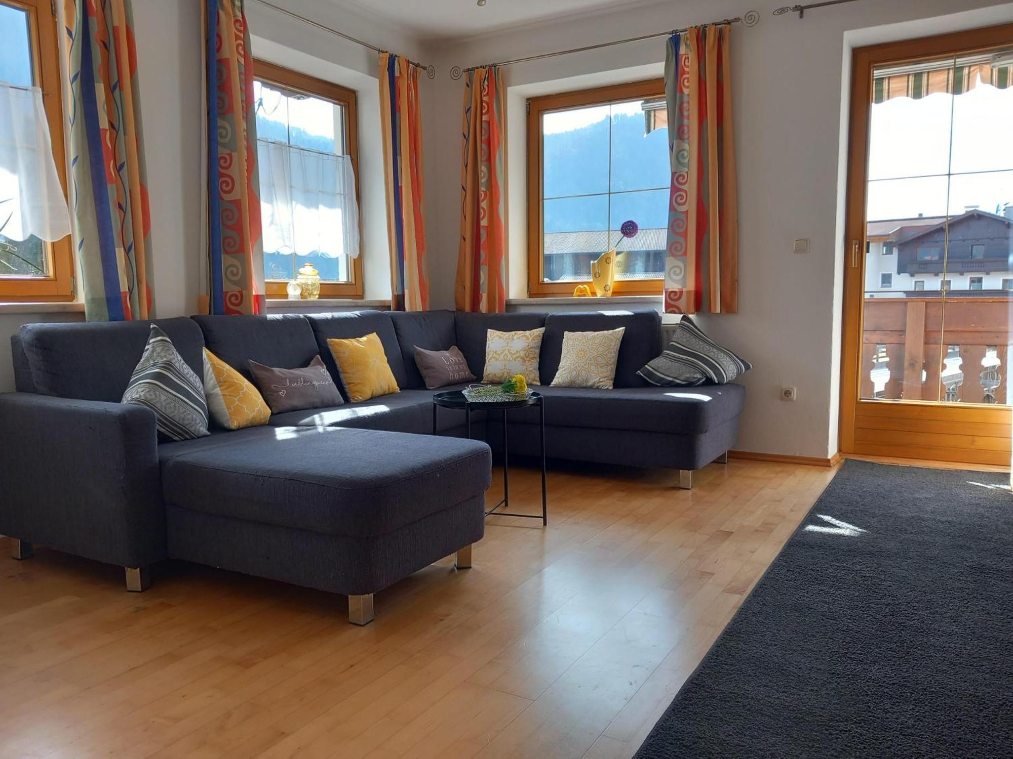 Bichlerhof Apartment *